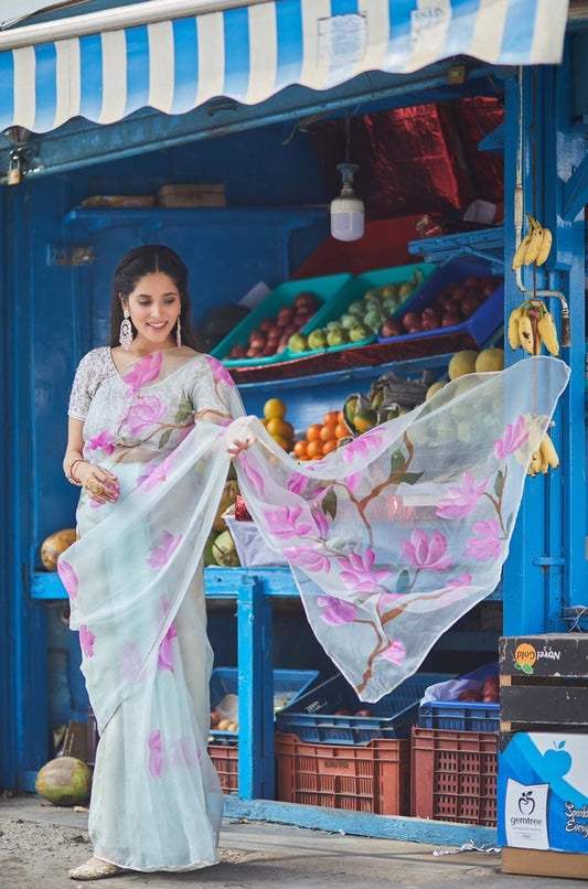 Magnolia Saree